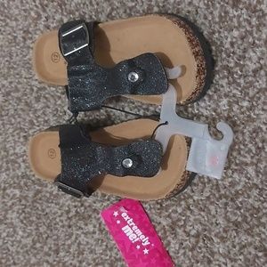 Black Extremely Me Thong Sandal